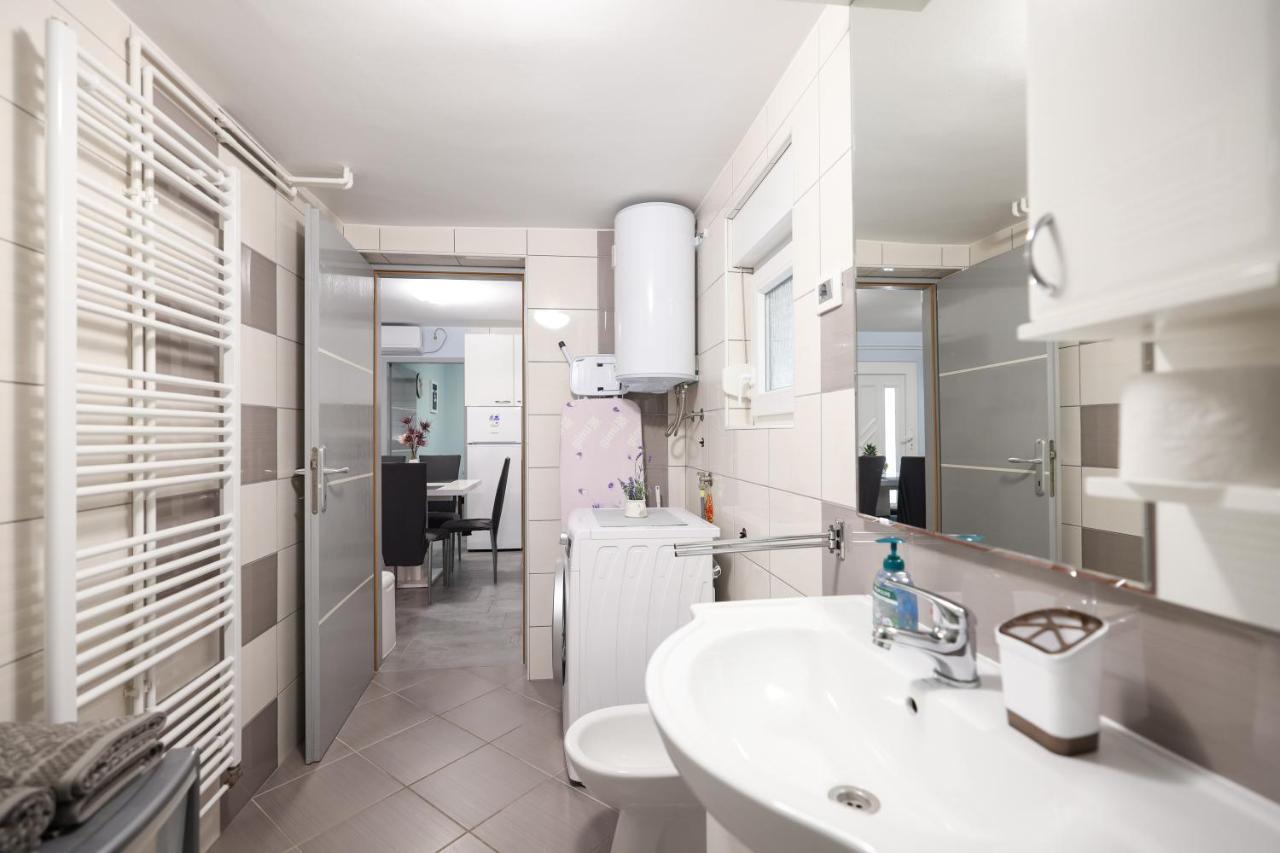 Two Bedroom Apartment Sunset Vir Exterior foto