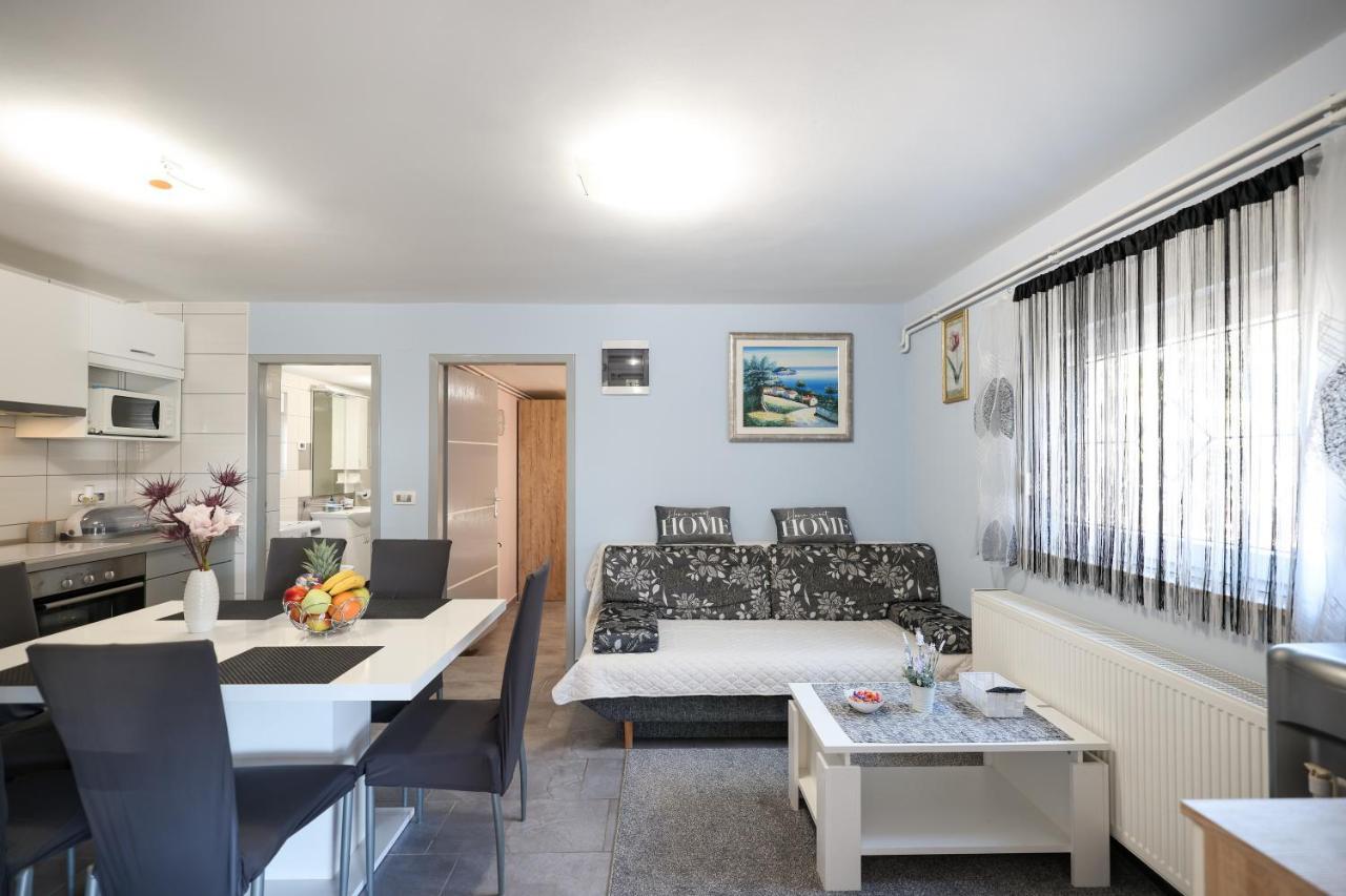 Two Bedroom Apartment Sunset Vir Exterior foto